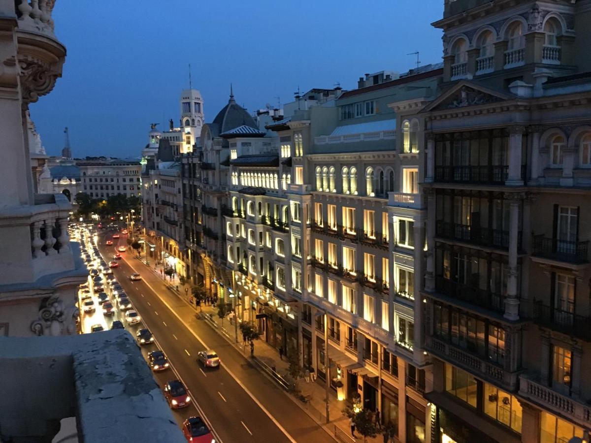 Apartamentos Felipe IV Plaza Mayor Мадрид Экстерьер фото